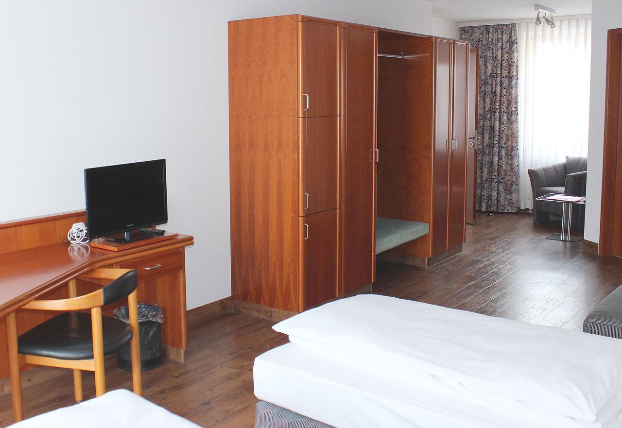 Altstadthotel Brauereigasthof Winkler Berching Ngoại thất bức ảnh